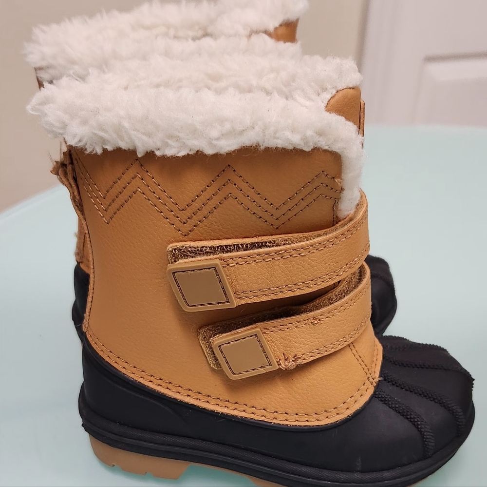 Cat & Jack Tan and Black Kids Boots